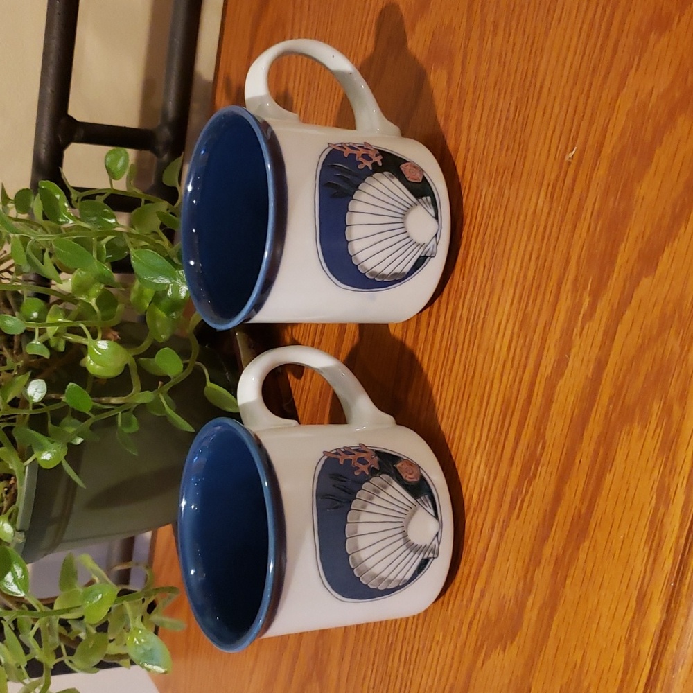 Vintage Seashells Coffee Mugs/Tea Cups (set of 2)